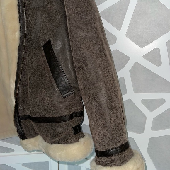 Leather and fur moto jacket - Picture 3 of 10